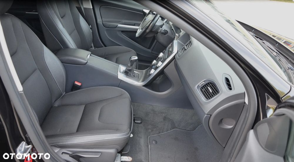 Volvo S60 - 19