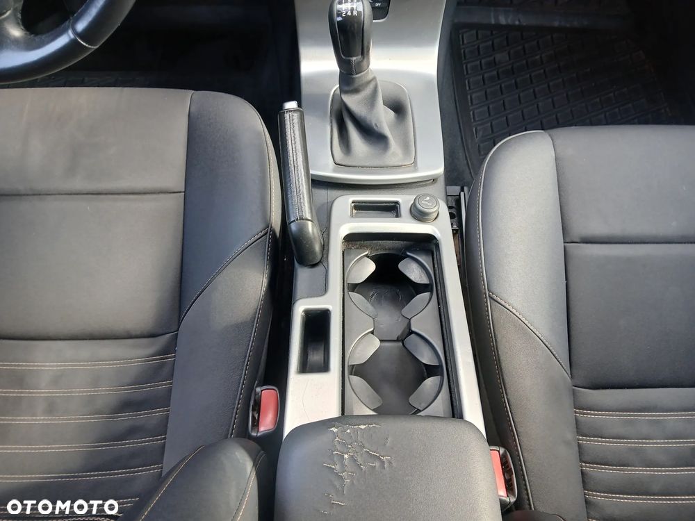 Volvo V50 1.6D Momentum - 17