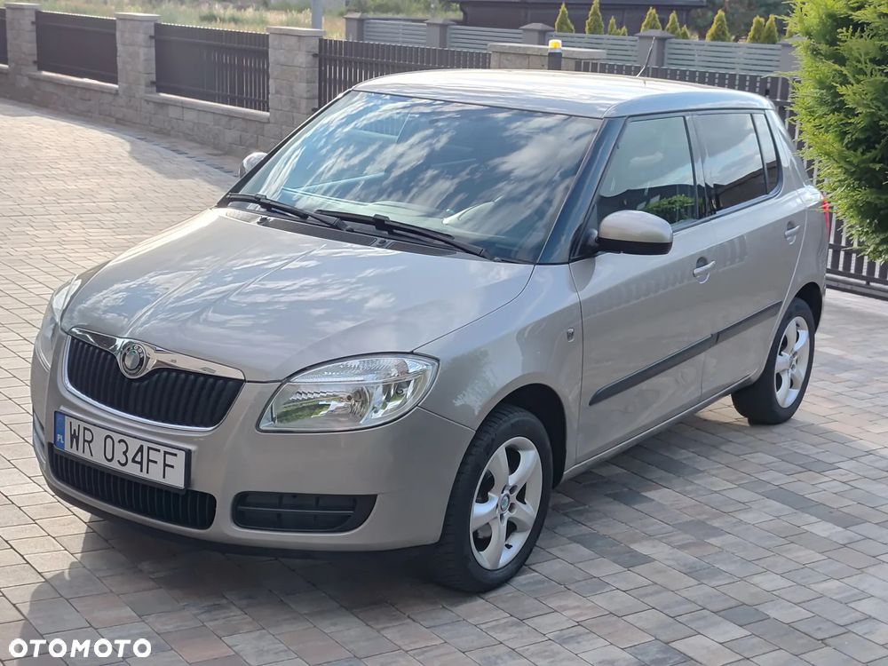 Skoda Fabia 1.4 16V STYLE Edition - 2