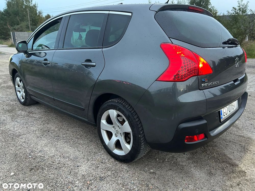 Peugeot 3008 1.6 HDi Premium - 10
