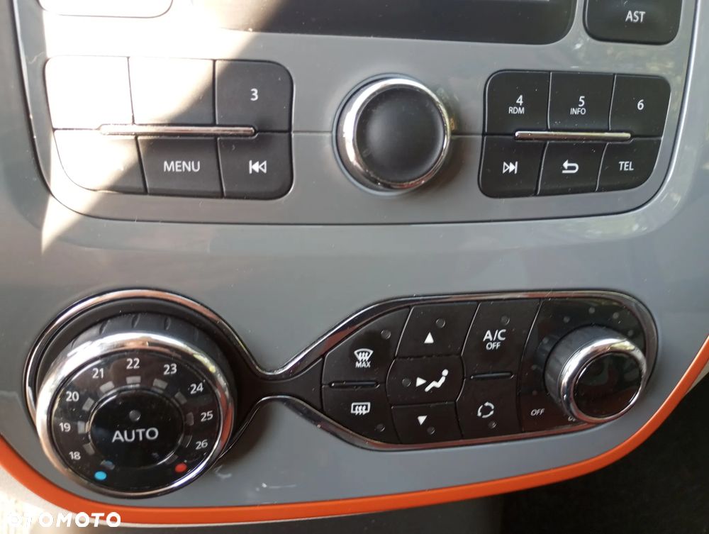 Renault Captur - 18