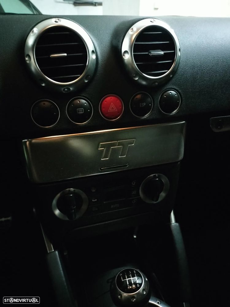 Audi TT Roadster 1.8 T quattro S-line - 22