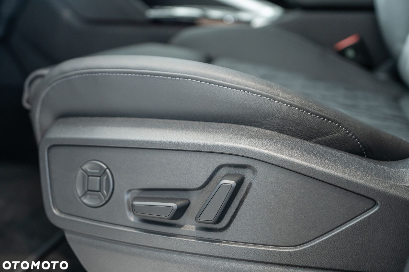 Audi SQ5 - 11