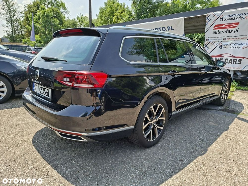 Volkswagen Passat - 11