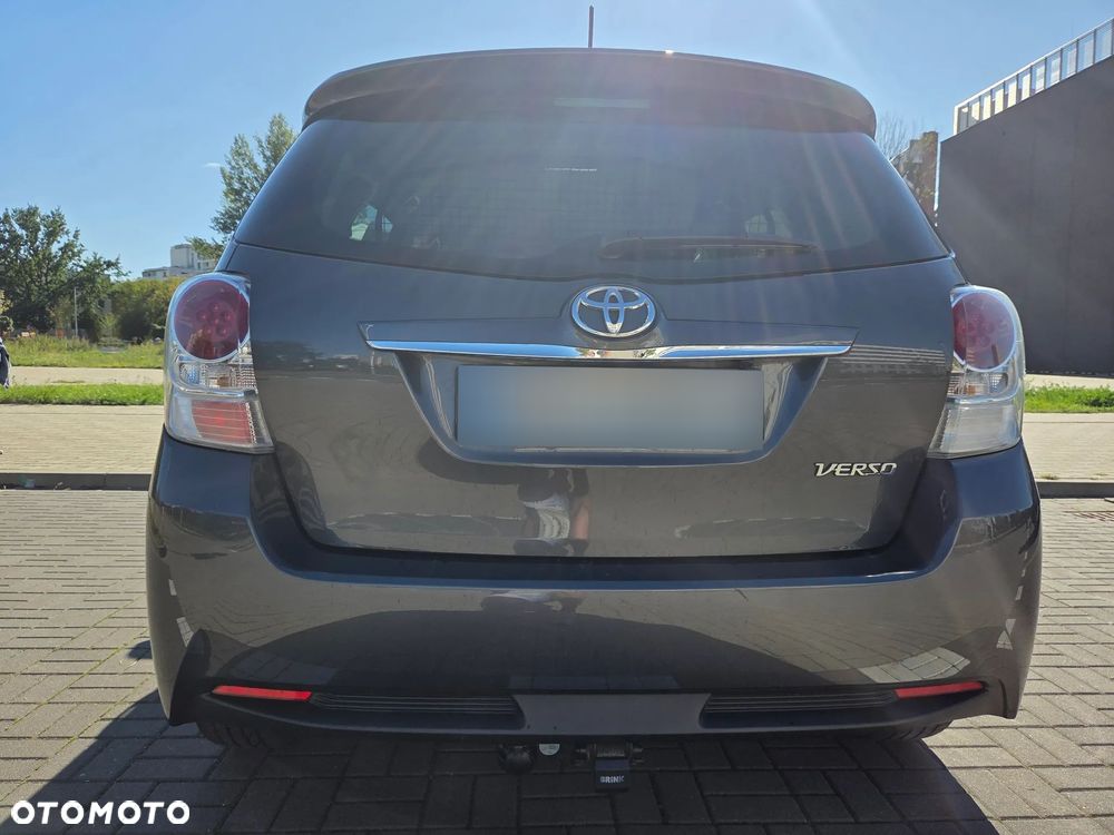 Toyota Verso 1.8 Premium EU6 - 6