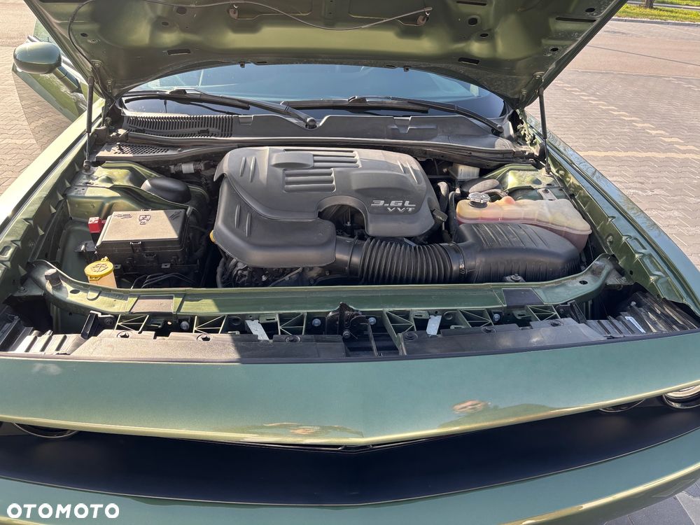 Dodge Challenger 3.6 GT AWD - 20