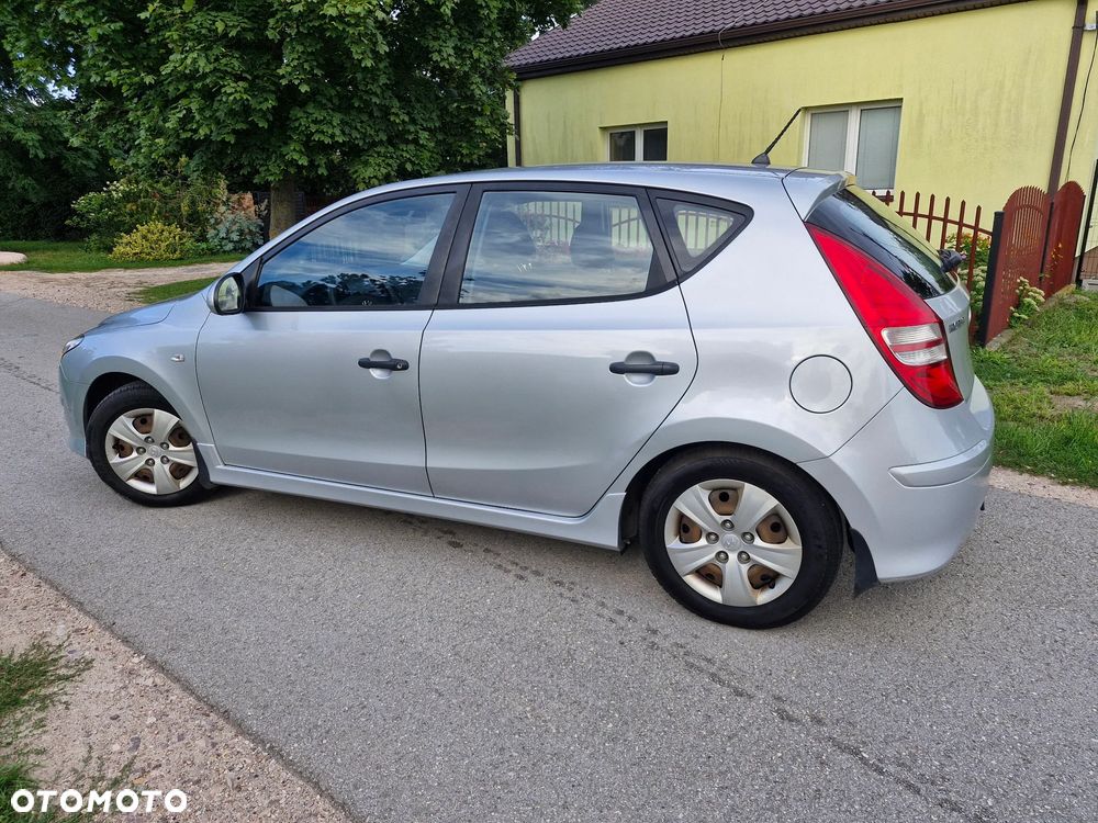 Hyundai i30 1.4 Base - 7