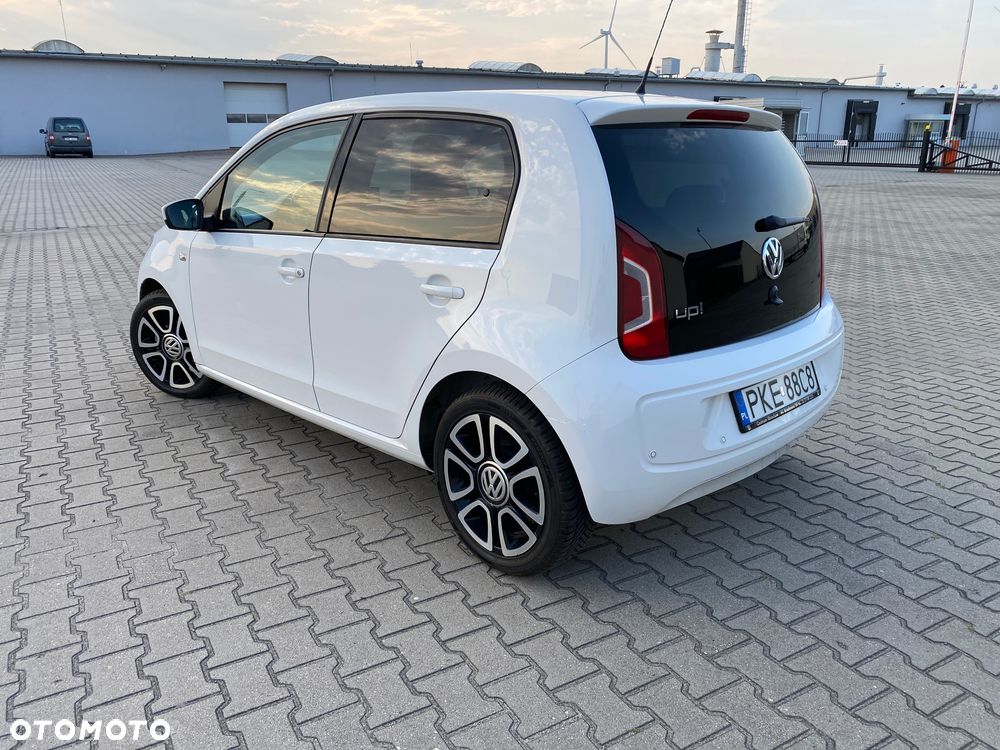 Volkswagen up! 1.0 street - 2