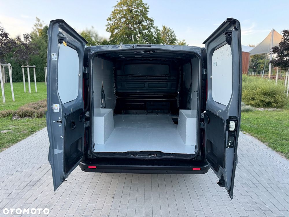 Renault Trafic - 30