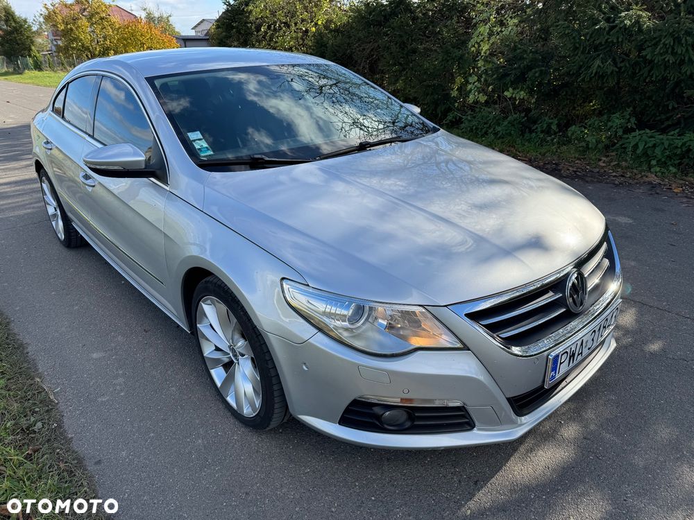 Volkswagen Passat 2.0 TDI DPF Sportline DSG - 2