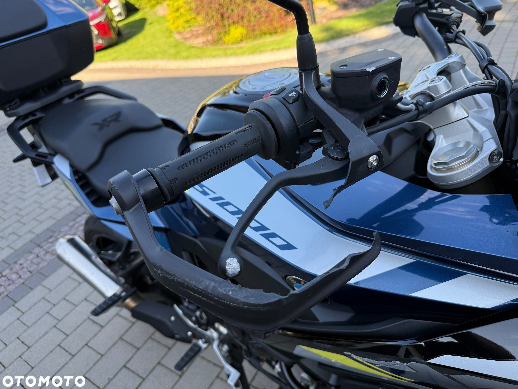 BMW XR - 11