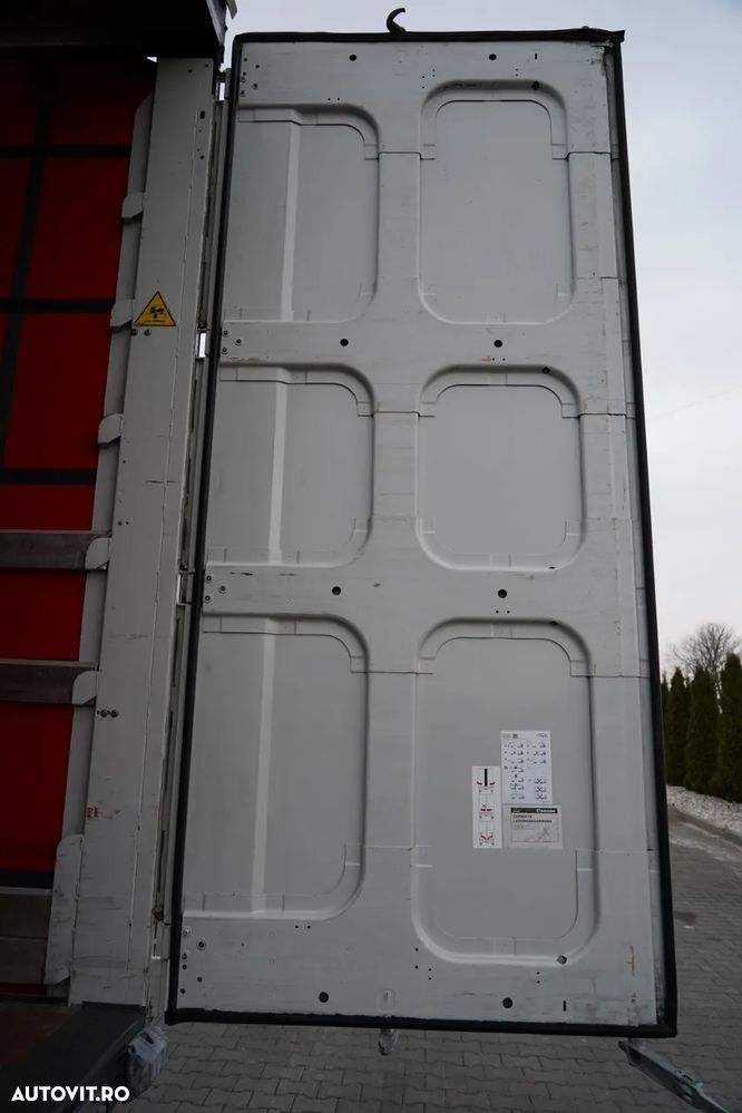 Scania S 460 / CORTINĂ 8.1 M / 60 M3 / SOLO / 6X2 / PUNTE RIDICATĂ / PUNTE DIRECȚIE - 21