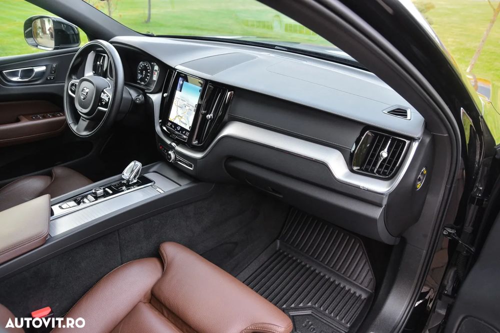 Volvo XC 60 B4 MHEV AT8 AWD Inscription - 20