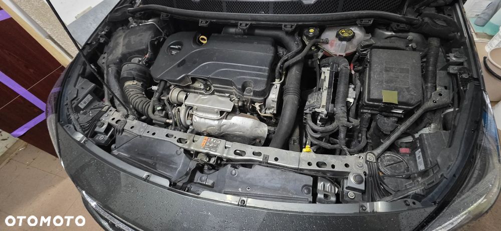 Opel Astra 1.4 T 120 Lat S&S - 17