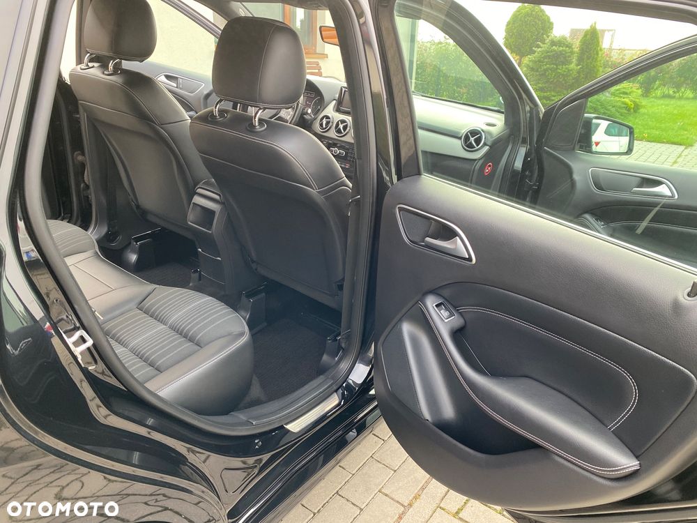 Mercedes-Benz Klasa B 180 CDI 7G-DCT - 2