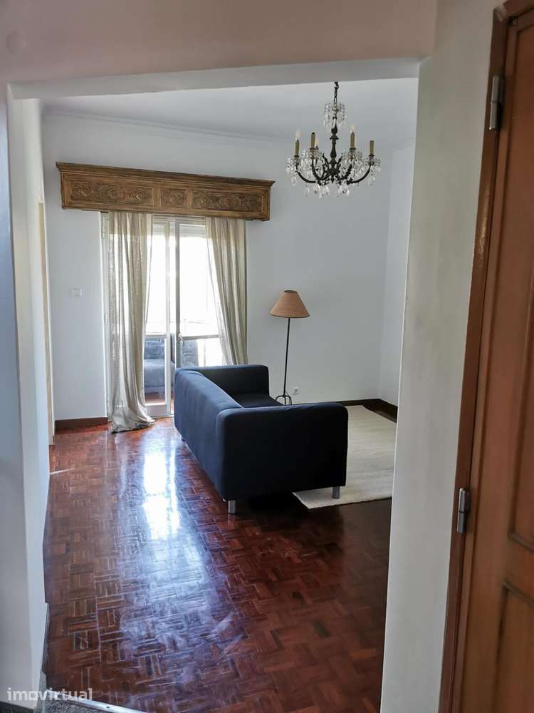 Quarto - localizado em Estoril Lisbon - Grande imagem: 2/18