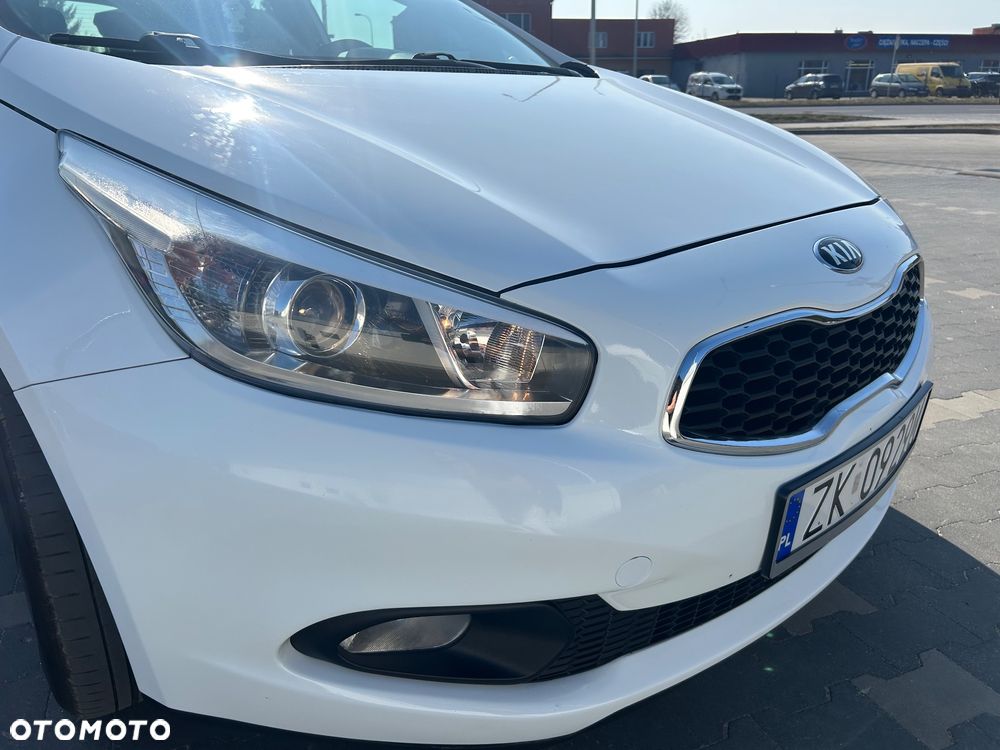 Kia Ceed 1.4 M - 11