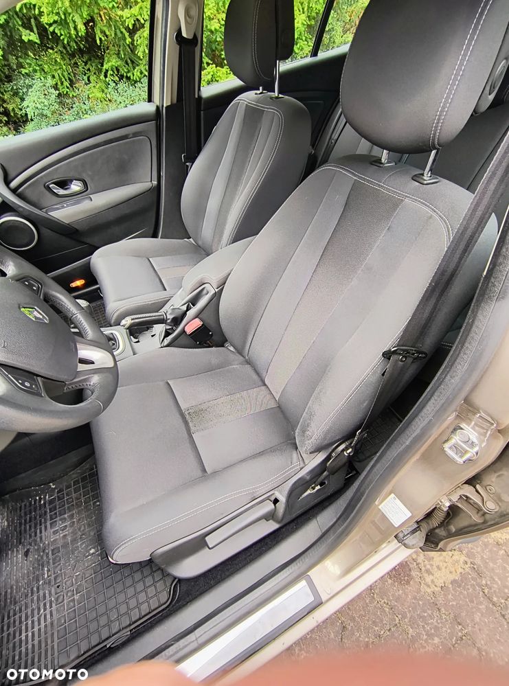 Renault Megane 1.6 16V Dynamique - 7