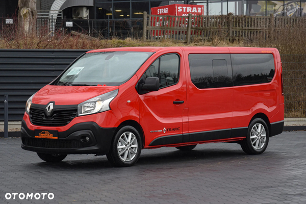 Renault TRAFIC / 1.6 dCi - 145 KM / 9 OSÓB / DOSTAWCZE / PRZESUWNE DRZWI / TRYB ECO / KLIMA / WEBASTO / HAK / SERWISOWANY / SPROWADZONY