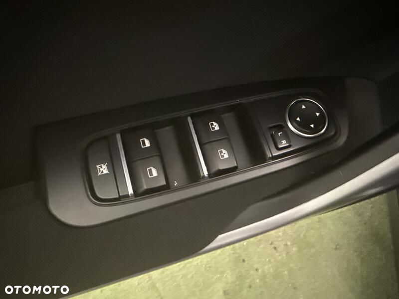 Kia Ceed 1.5 T-GDI M - 13