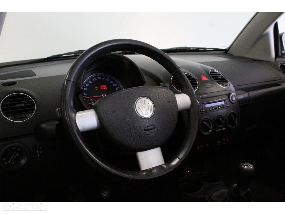 VW New Beetle Cabriolet 1.6 United - 8