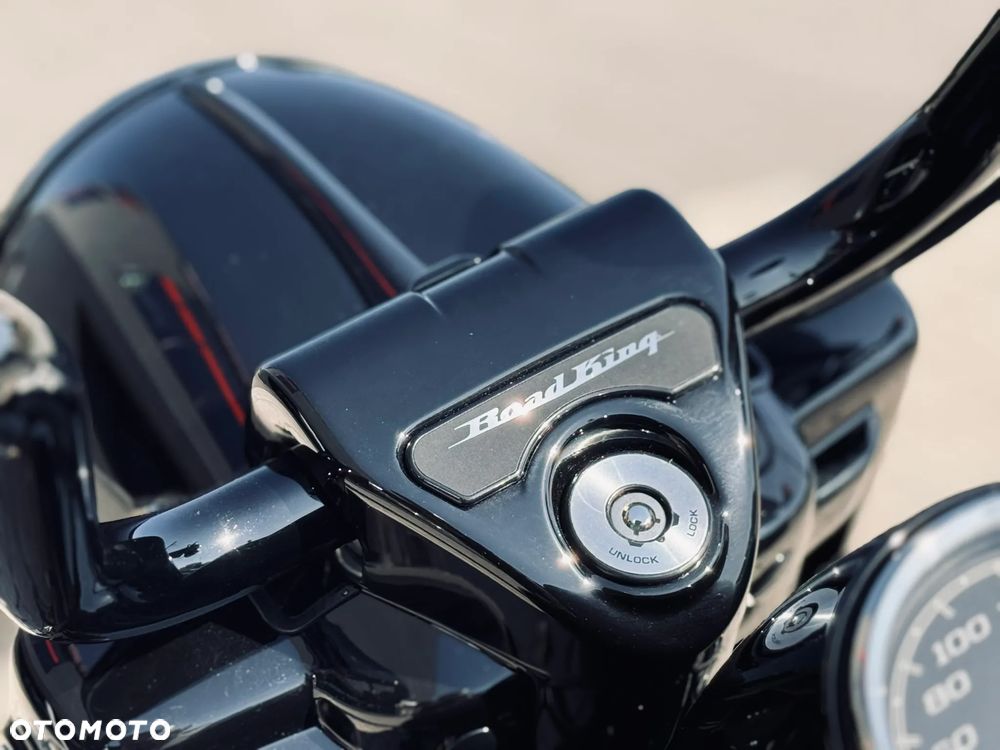Harley-Davidson Touring Road King - 13