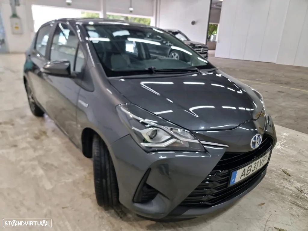 Toyota Yaris 1.5 HSD Comfort - 4