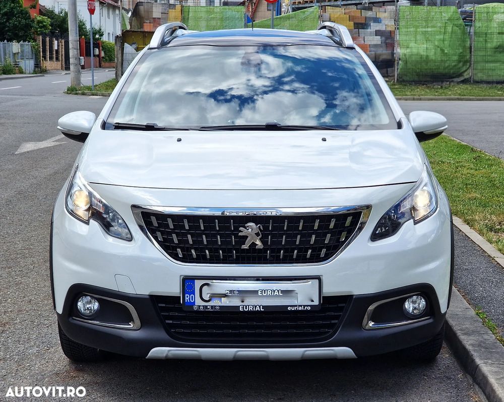 Peugeot 2008 1.2 PureTech EAT8 STT GT Pack - 2