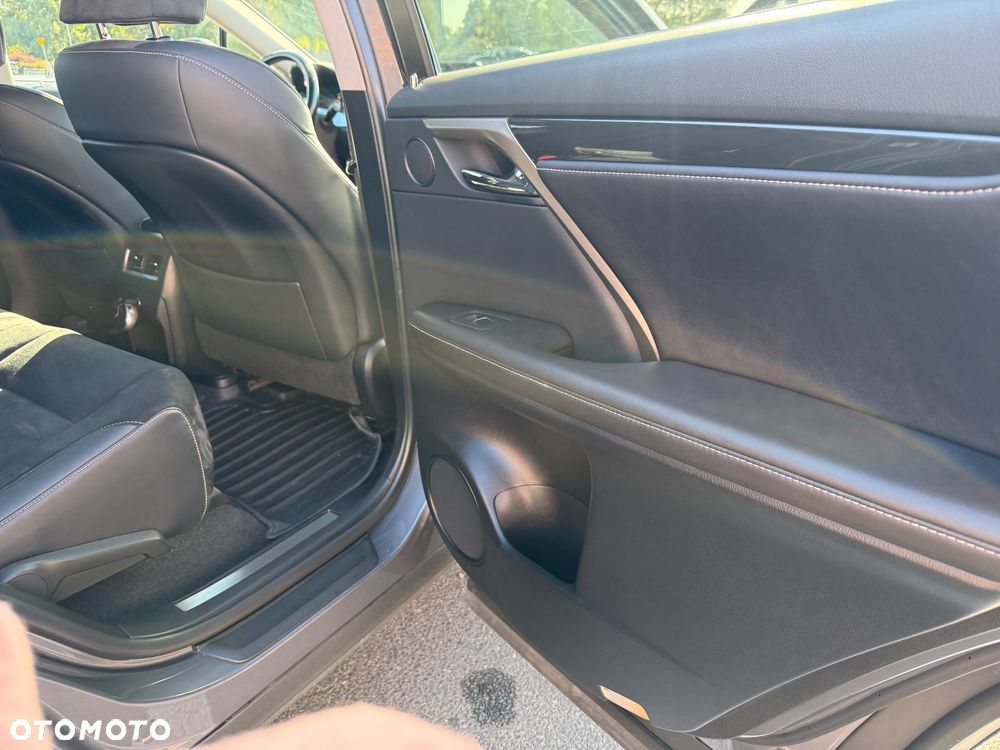 Lexus RX - 34
