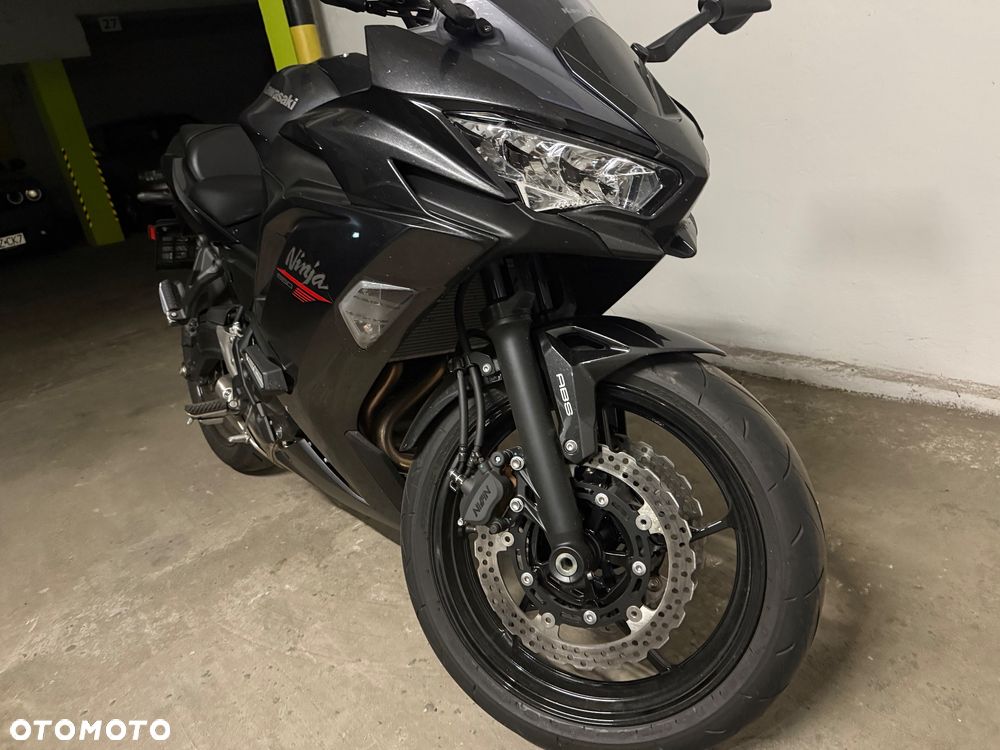 Kawasaki Ninja - 2