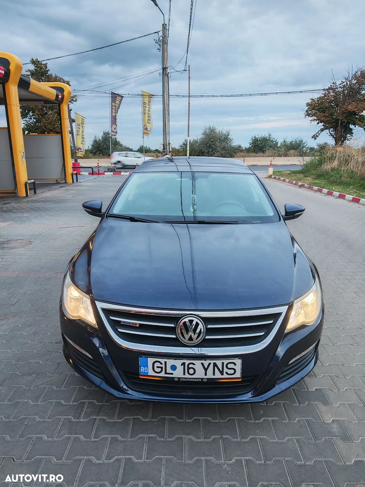 Volkswagen Passat CC - 2