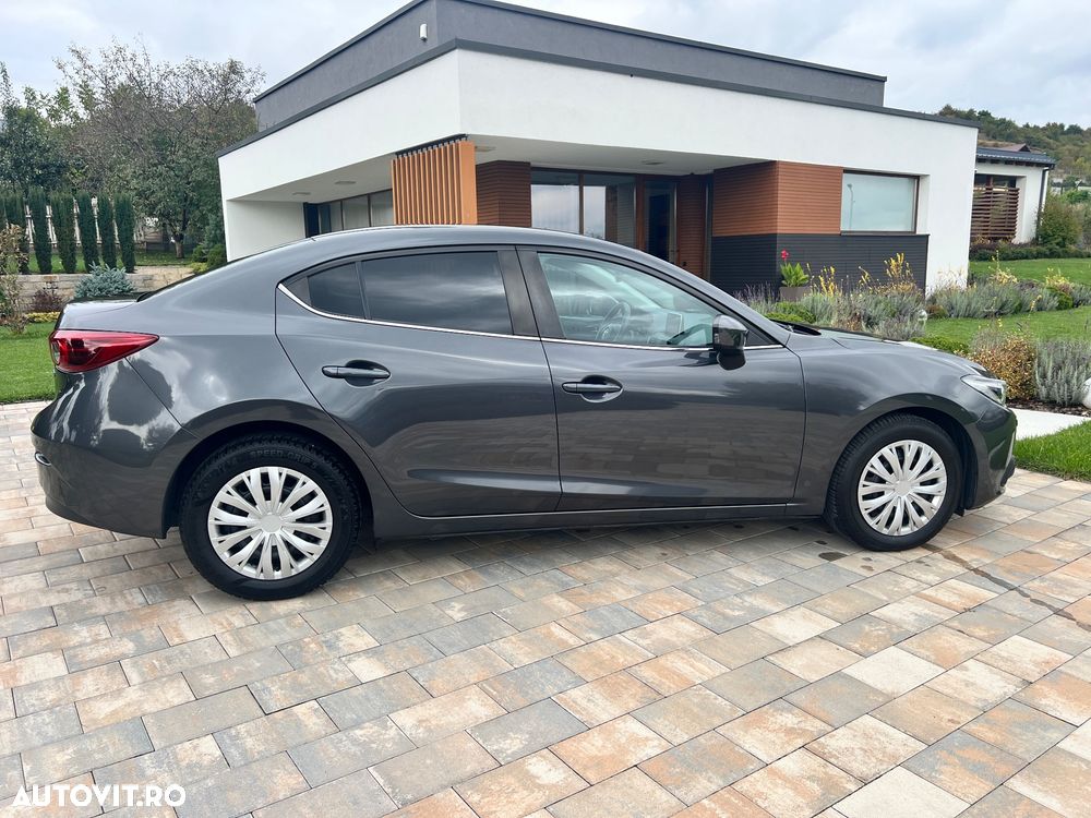 Mazda 3 SKYACTIV-G 120 Automatik Center-Line - 2