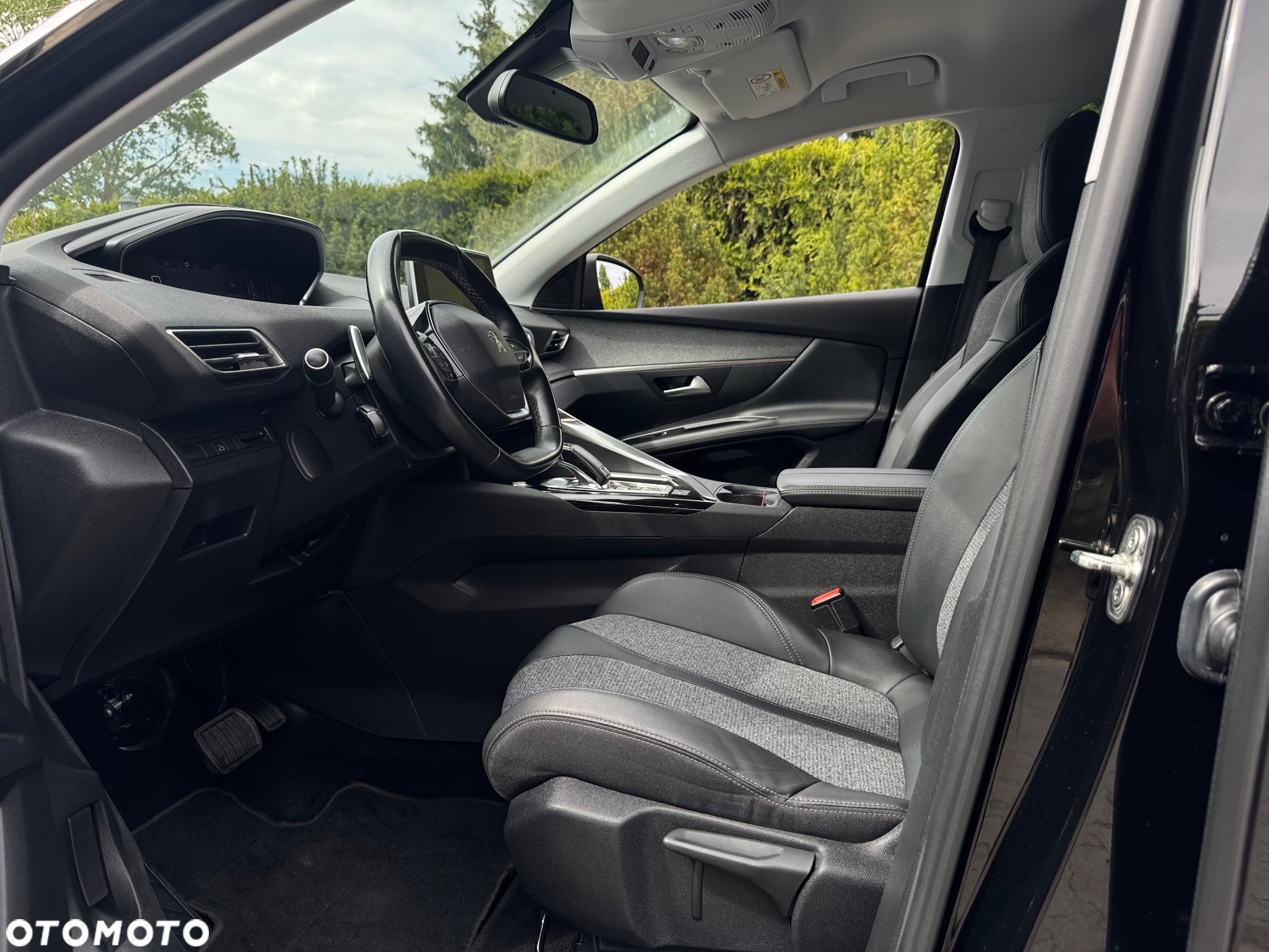Peugeot 3008 1.5 BlueHDi GT Pack S&S EAT8 - 21