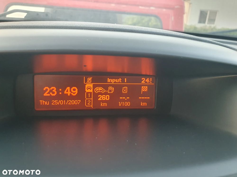 Citroën C3 1.6 HDi SX Pack - 27