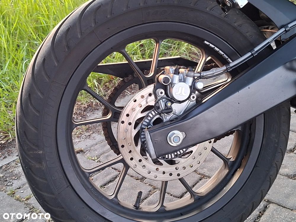 Aprilia RS - 17