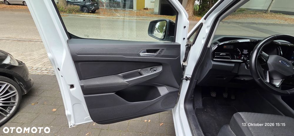 Ford Tourneo Connect - 26