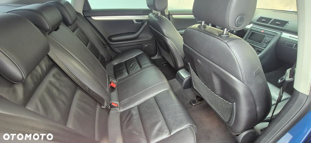 Audi A4 Limousine 2.0 T FSI quattro tiptronic - 25