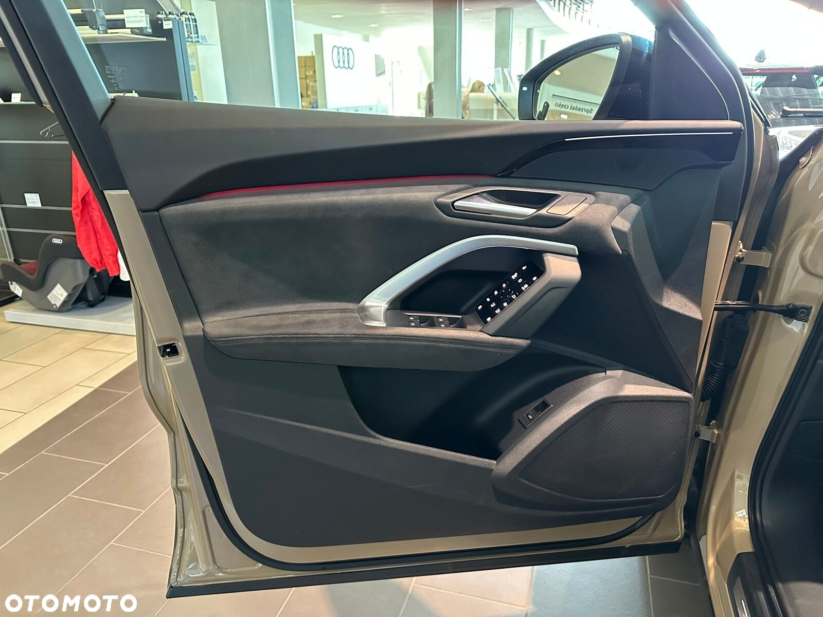 Audi Q5 Sportback - 8