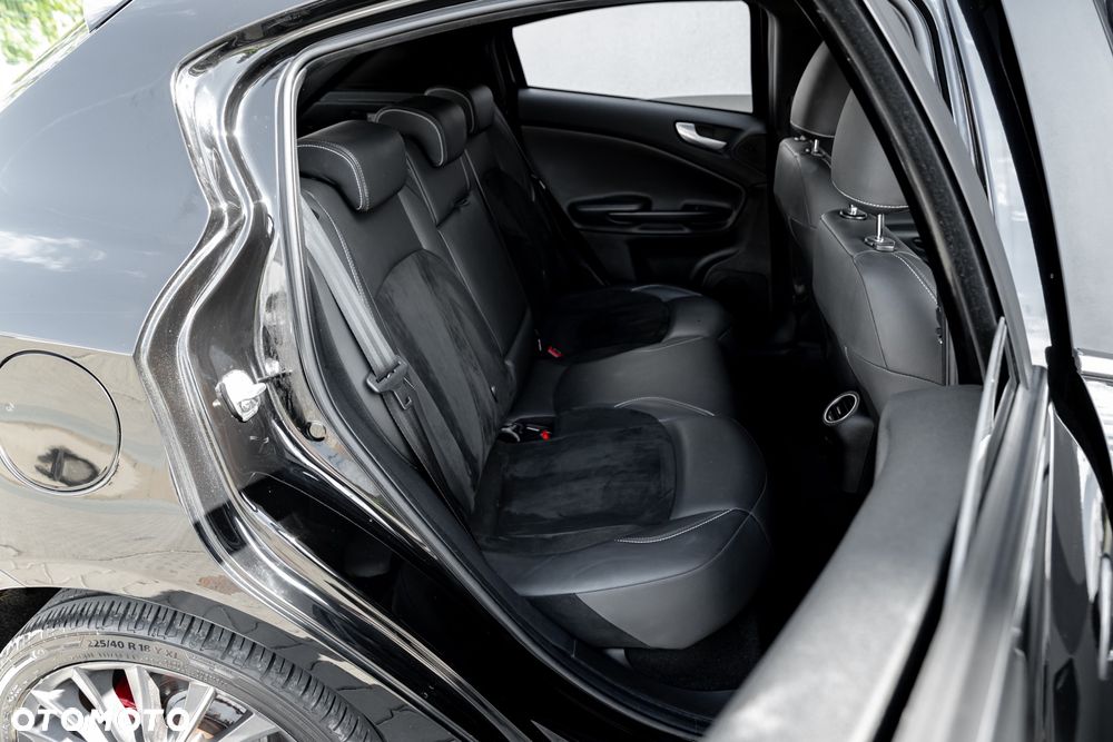 Alfa Romeo Giulietta 1.4 TB 16V Multiair Turismo - 22