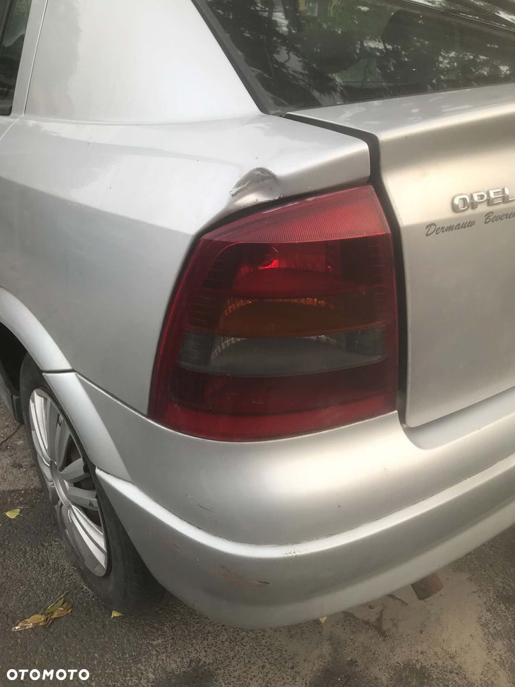 Opel Astra 1.7 TD - 9
