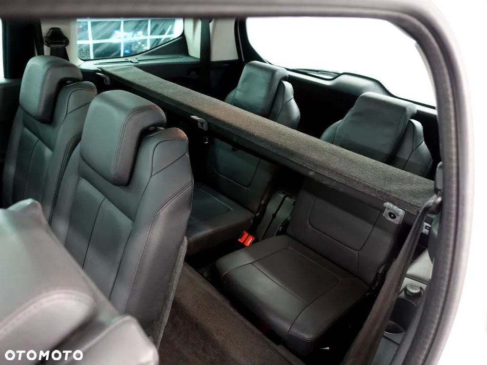 Peugeot 5008 2.0 HDi Premium + - 11