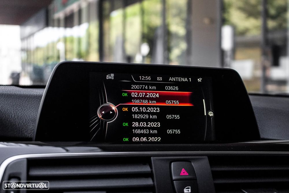 BMW 316 d Touring Line Sport - 47