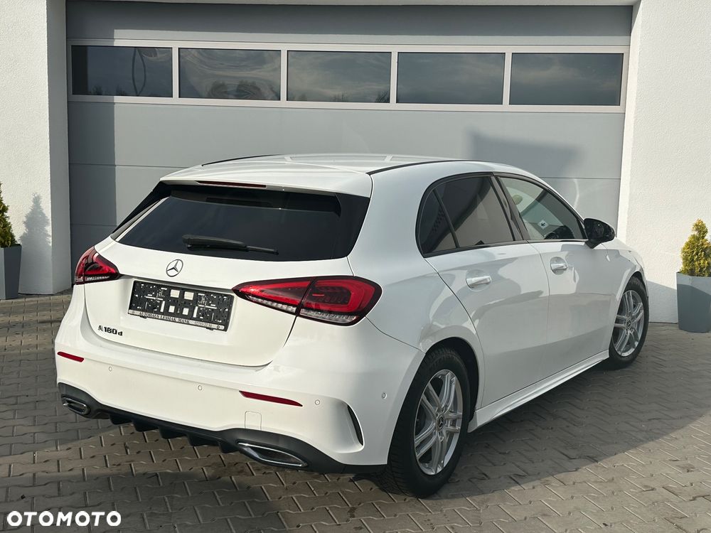 Mercedes-Benz Klasa A 180 d 7G-DCT AMG Line - 3