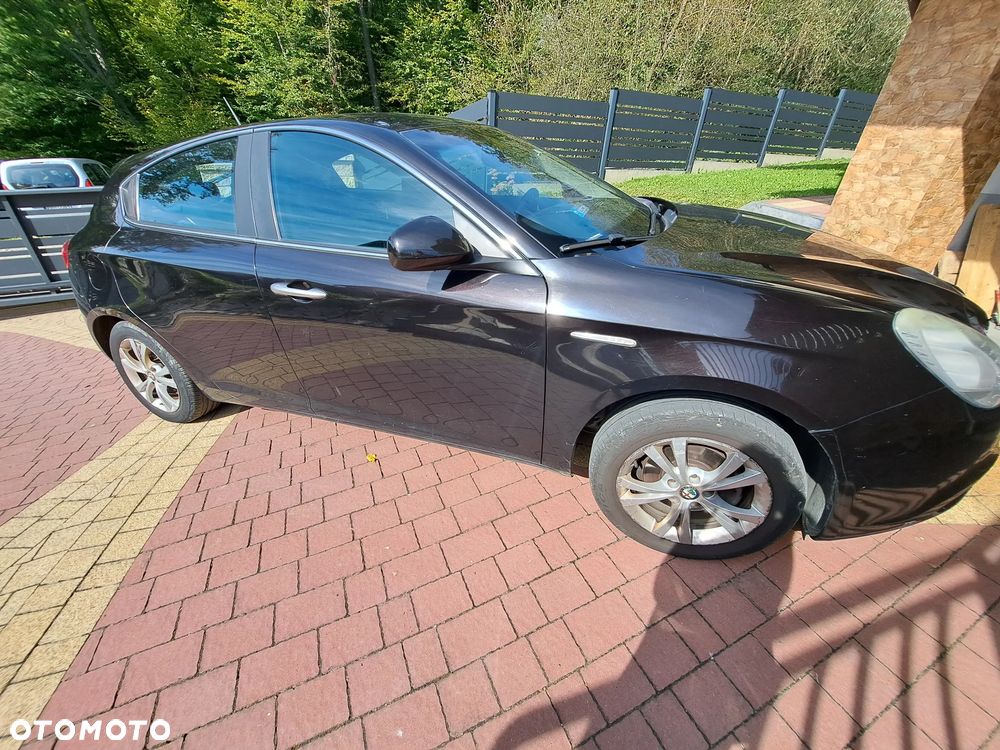 Alfa Romeo Giulietta 1.6 JTDM Distinctive - 2