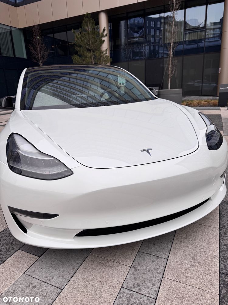 Tesla Model 3 - 15