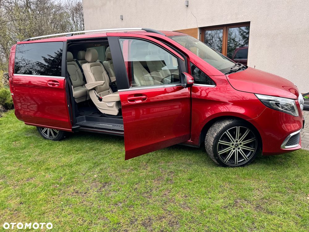 Mercedes-Benz Klasa V 300 d 4-Matic Avantgarde 9G-Tronic (d³ugi) - 6