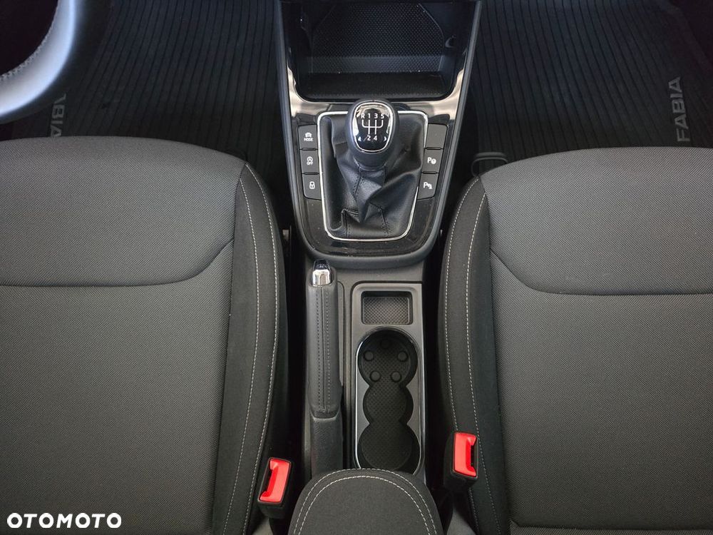 Skoda Fabia 1.0 TSI Edition 130 - 14