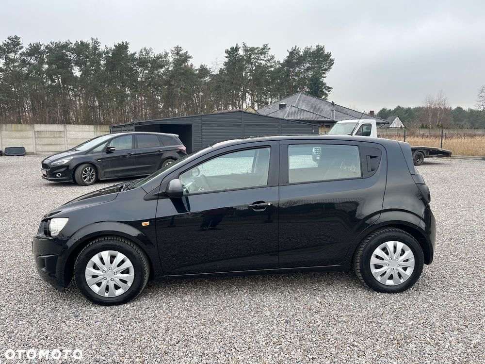 Chevrolet Aveo 1.2 LS+ - 11