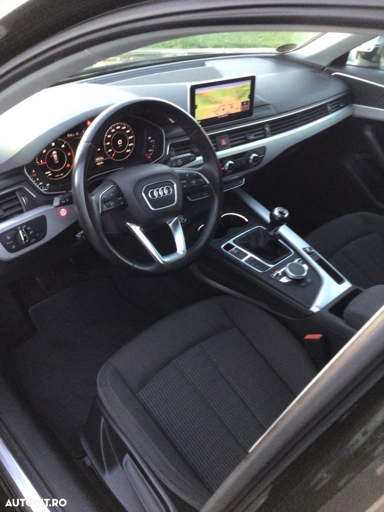 Audi A4 Avant 2.0 TDI ultra Design - 9