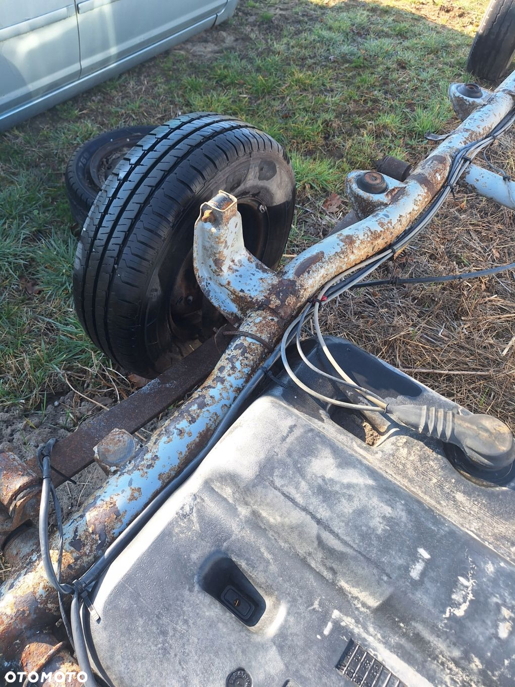 MERCEDES MB100 D 631 88-96 RAMA OŚ BELKA ZAWIESZENIE TYŁ PRZÓD - 4
